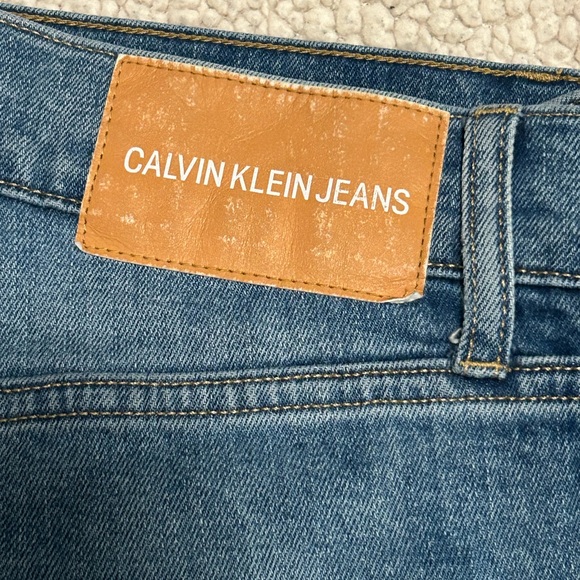 Calvin Klein Skinny Jean - Picture 2 of 8